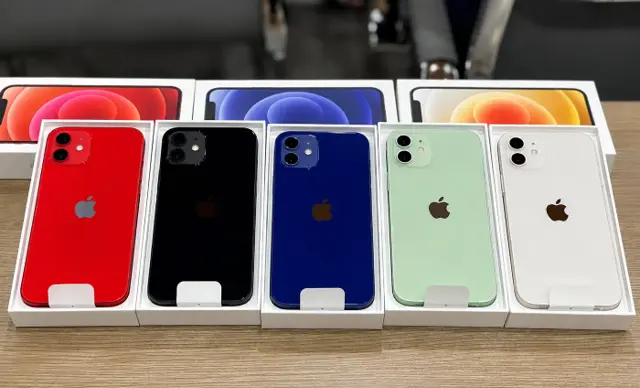 iPhone 12 nas cores disponíveis na CB Imports